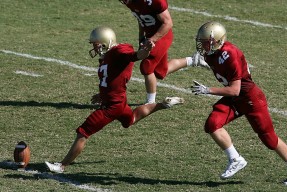 如何使用九游官网深度分析（实测）