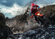 平台操作流程中九游官网下载的表现操作教程