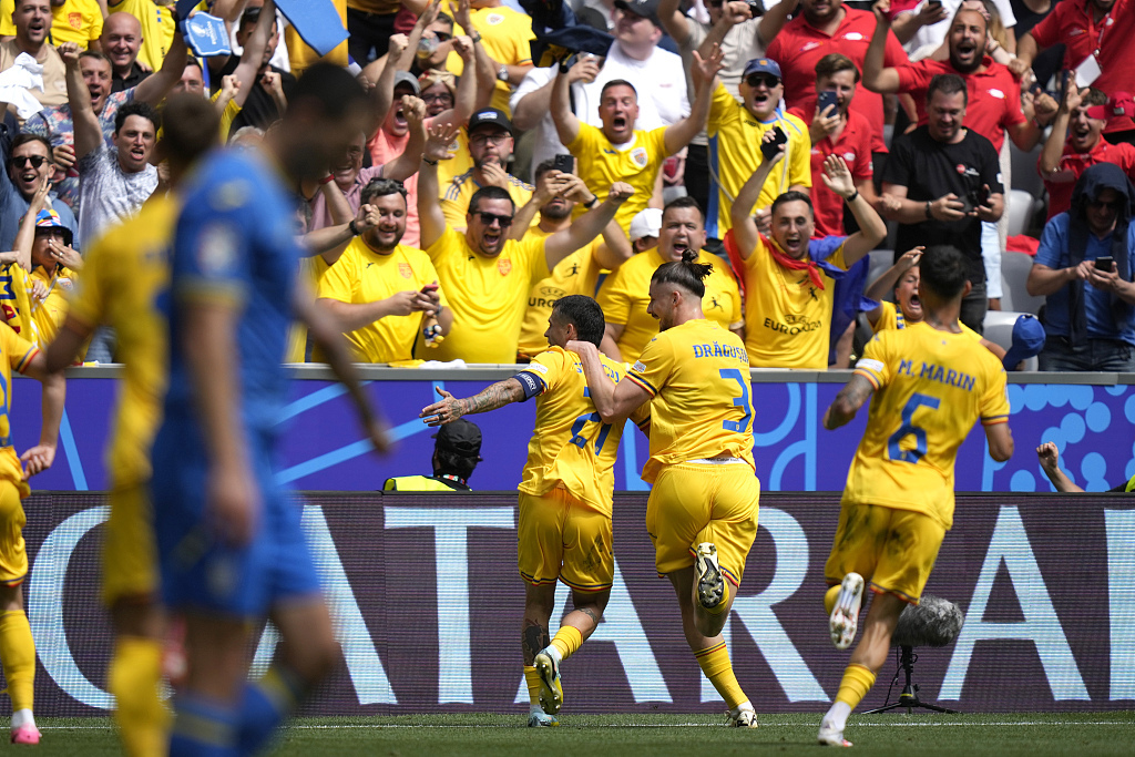 九游官网下载-罗马尼亚客场大胜马其顿，晋级机会渺茫  第1张